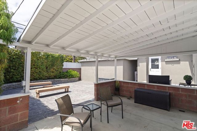 2500 Armour Lane, Redondo Beach, CA 90278