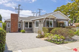 2500 Armour Lane, Redondo Beach, CA 90278