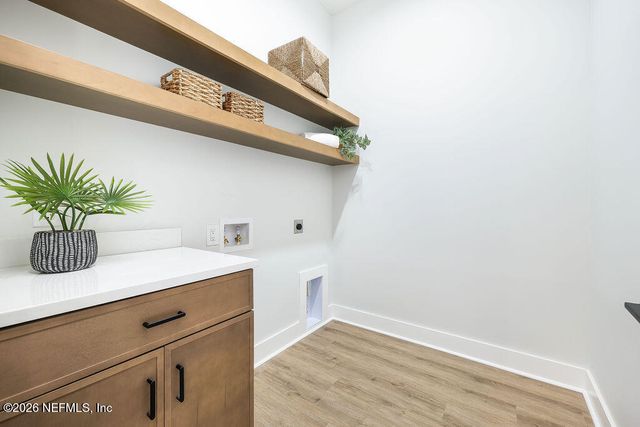 809 11TH Avenue S, Jacksonville Beach, FL 32250