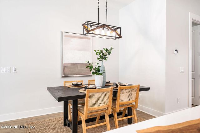 809 11TH Avenue S, Jacksonville Beach, FL 32250