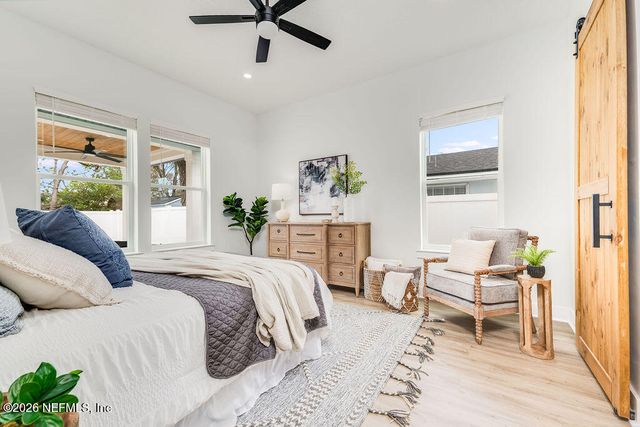 809 11TH Avenue S, Jacksonville Beach, FL 32250