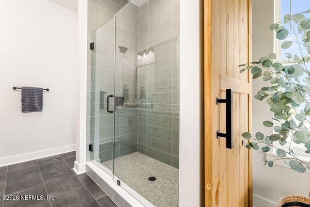 809 11TH Avenue S, Jacksonville Beach, FL 32250