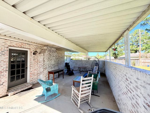 516 Chestnut Street, Grenada, MS 38901