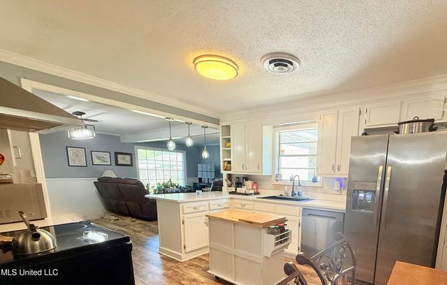 516 Chestnut Street, Grenada, MS 38901