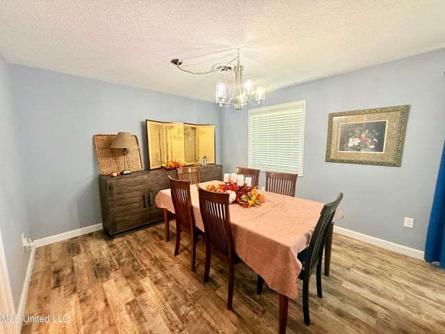 516 Chestnut Street, Grenada, MS 38901