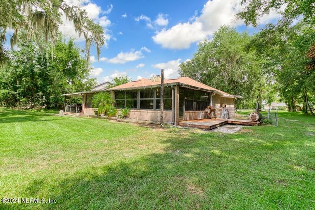 1242 KING JAMES Place, Jacksonville, FL 32218