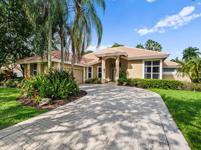 1207 Manor Drive S, Weston, FL 33326