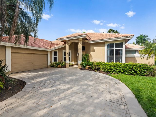 1207 Manor Drive S, Weston, FL 33326