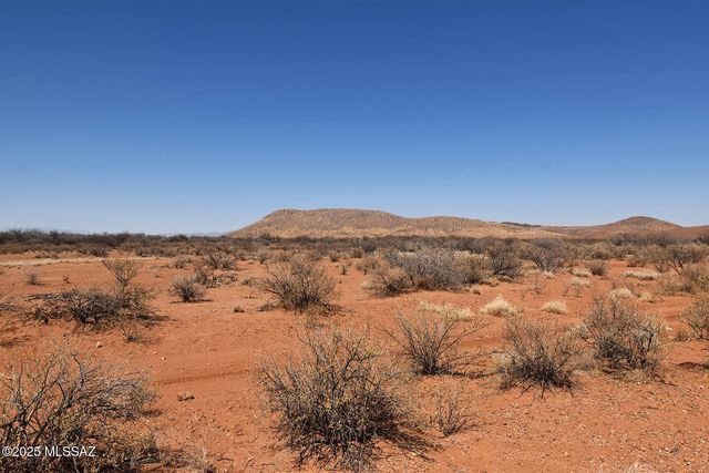 10.2 Acres E Tank Trail # 269, Pearce, AZ 85625
