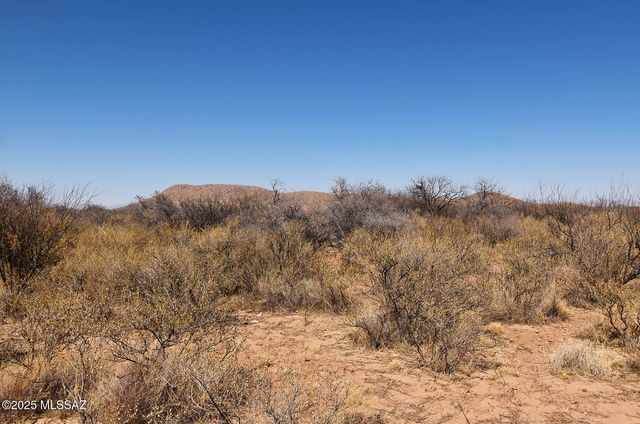 10.2 Acres E Tank Trail # 269, Pearce, AZ 85625