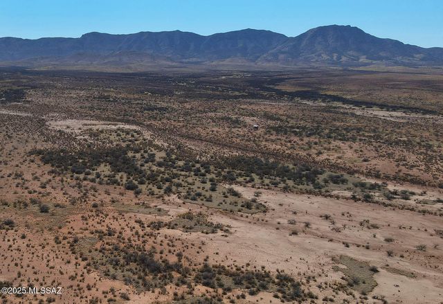 10.2 Acres E Tank Trail # 269, Pearce, AZ 85625