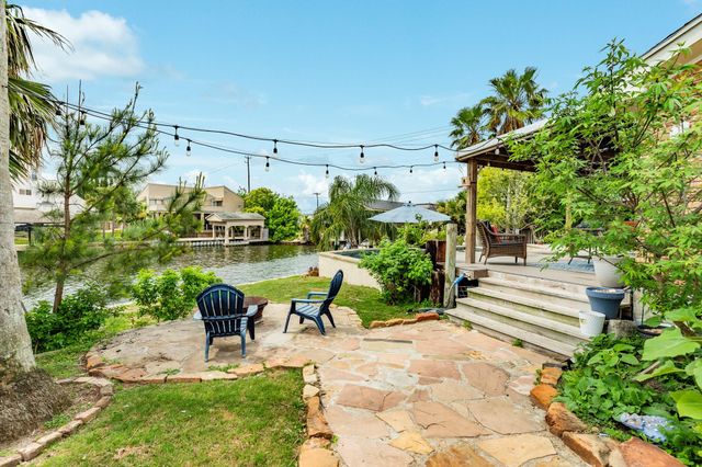 2413 Gerol Drive, Galveston, TX 77551