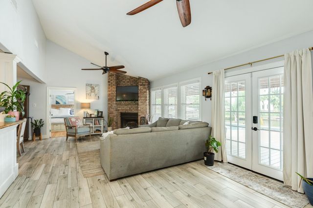 2413 Gerol Drive, Galveston, TX 77551