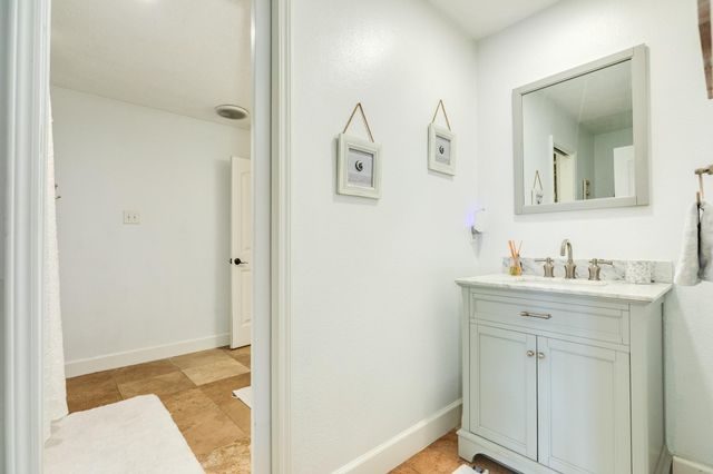 2413 Gerol Drive, Galveston, TX 77551