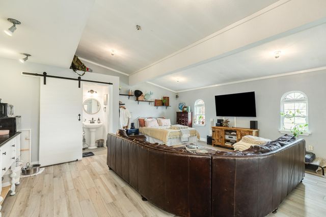 2413 Gerol Drive, Galveston, TX 77551