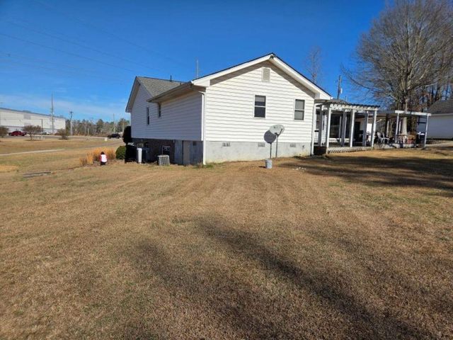 2944 Gravel Springs Road, Buford, GA 30519
