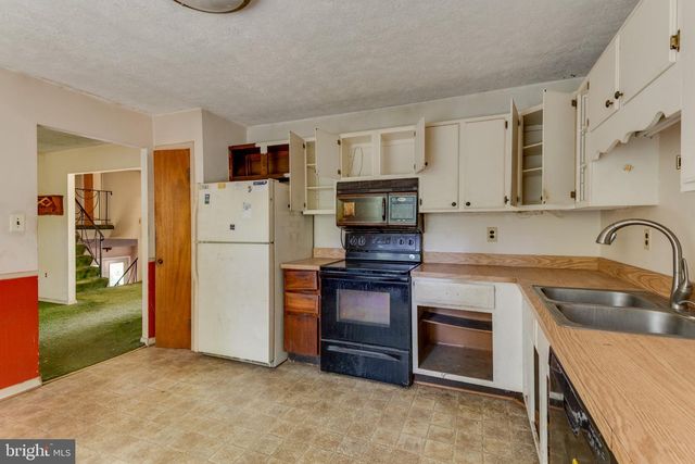 37745 ASHER RD, Mechanicsville, MD 20659