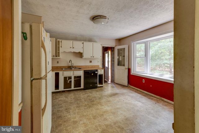37745 ASHER RD, Mechanicsville, MD 20659