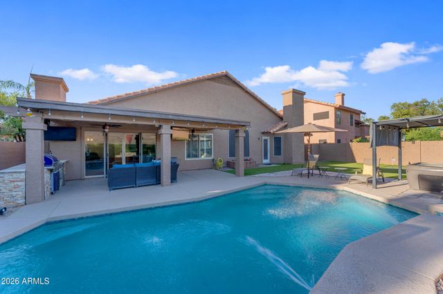 3433 E CEDARWOOD Lane, Phoenix, AZ 85048