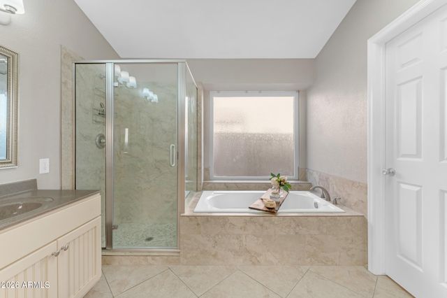 3433 E CEDARWOOD Lane, Phoenix, AZ 85048