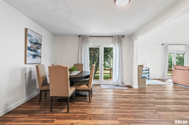 5037 Wesley Chapel Road, New Berlin, IL 62670