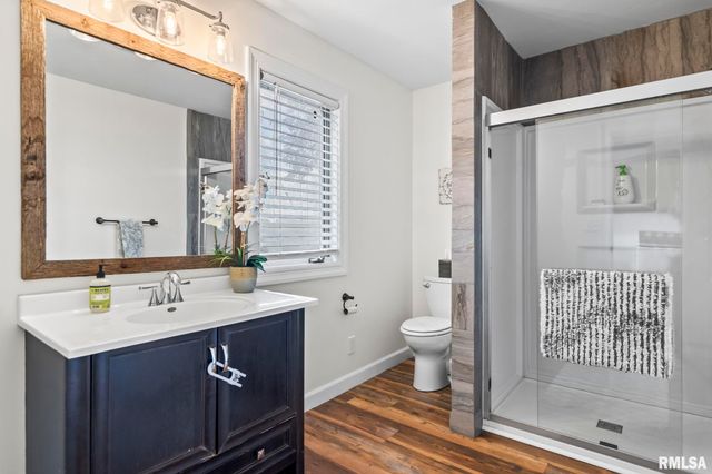 5037 Wesley Chapel Road, New Berlin, IL 62670