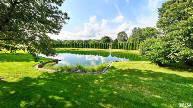 5037 Wesley Chapel Road, New Berlin, IL 62670