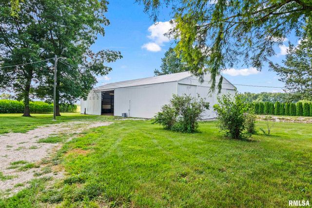 5037 Wesley Chapel Road, New Berlin, IL 62670