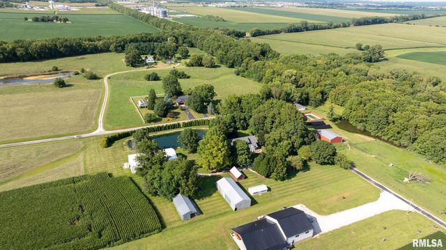 5037 Wesley Chapel Road, New Berlin, IL 62670