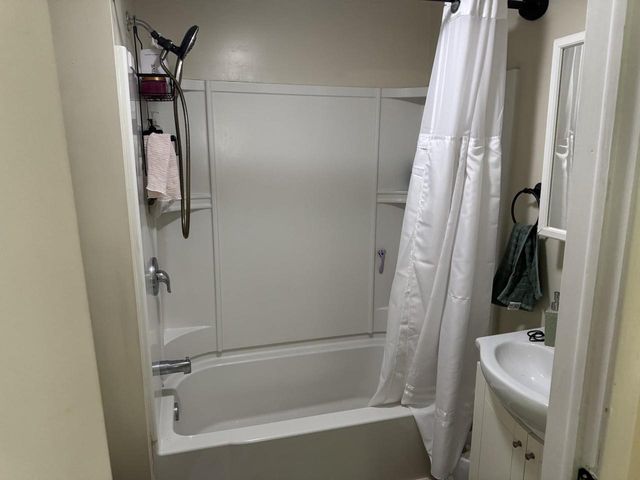 1210 Grand Ave, Superior, WI 54880