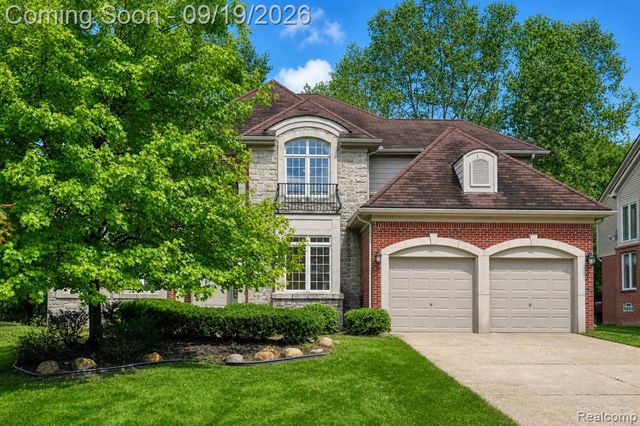 24371 Cavendish Avenue, Novi, MI 48375