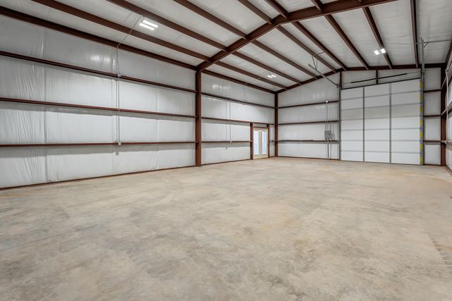 19215 County Road 2240, Lubbock, TX 79423