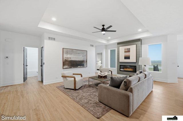 8610 S 50th Court, Lincoln, NE 68516