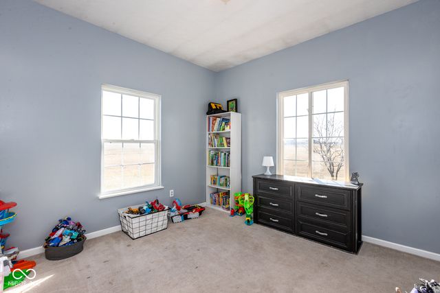 9653 S 200 E, Flat Rock, IN 47234