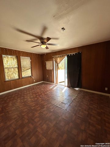 2130 Burnet, San Antonio, TX 78202