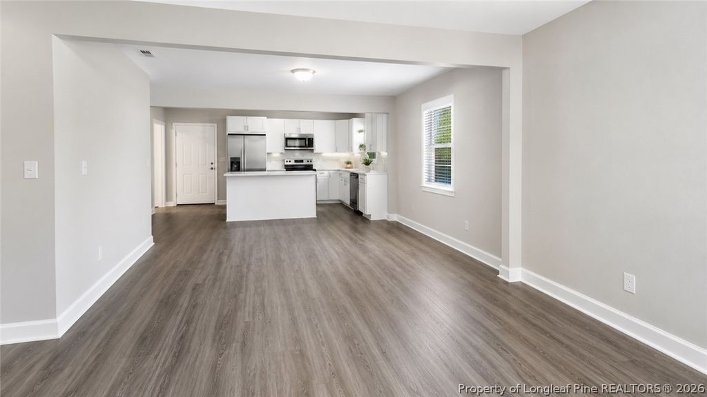 110 W Sunset Drive, Red Springs, NC 28377 — photo 2