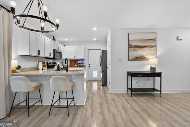 854 Natures Walk, Gray, GA 31032