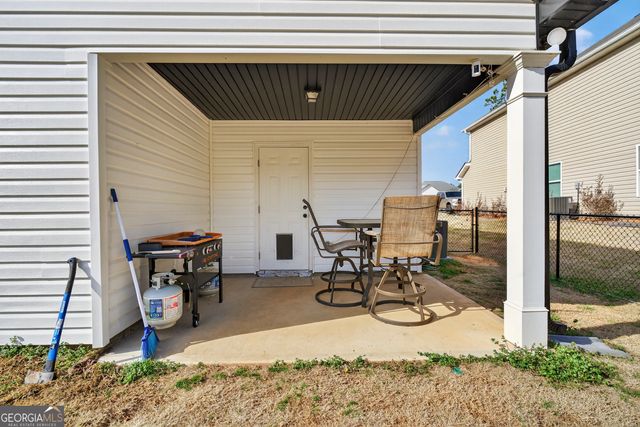 854 Natures Walk, Gray, GA 31032