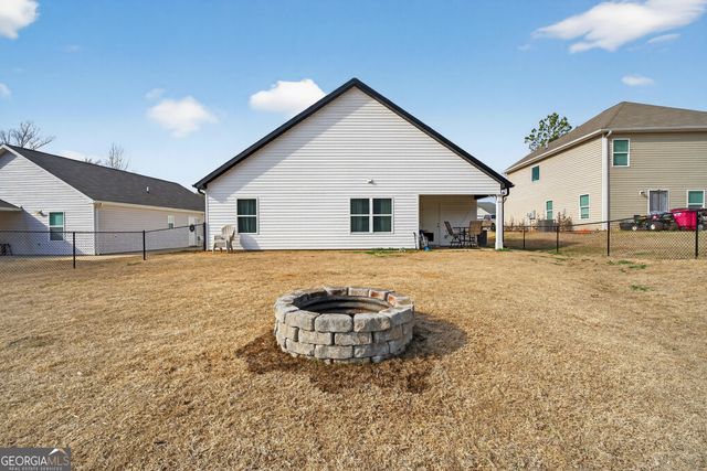 854 Natures Walk, Gray, GA 31032