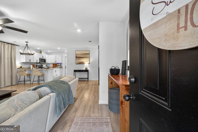 854 Natures Walk, Gray, GA 31032