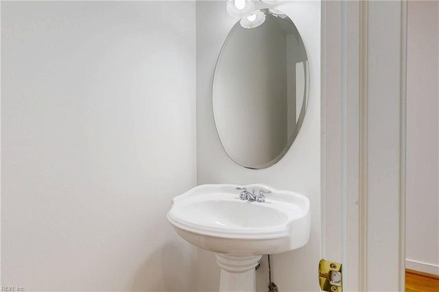 5463 Pine Needles TER, Providence Forge, VA 23140