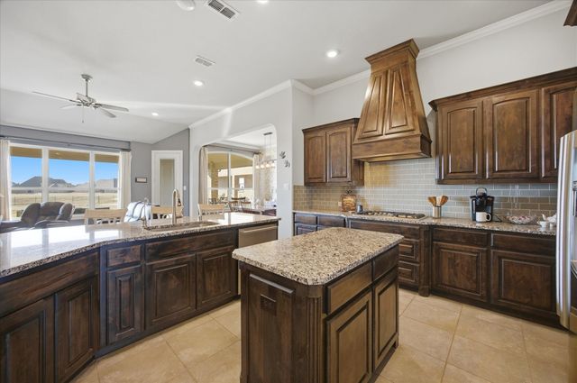 2165 Hodges Lake Drive, Rockwall, TX 75032