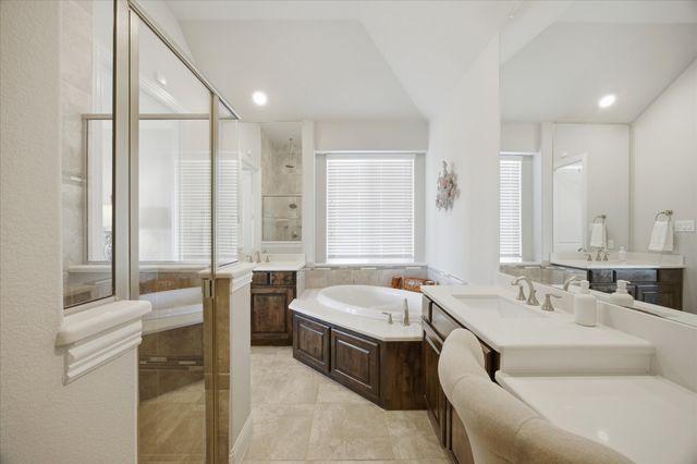 2165 Hodges Lake Drive, Rockwall, TX 75032