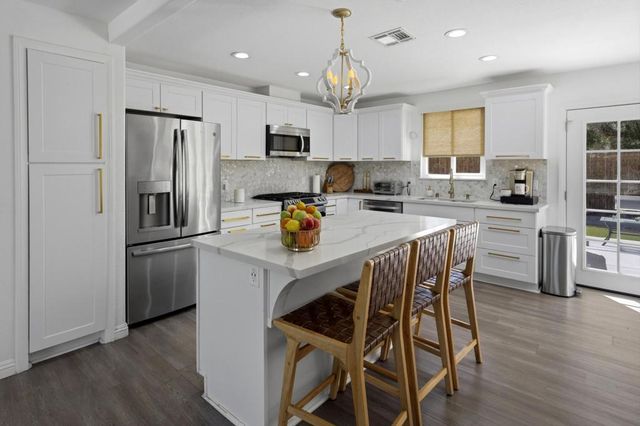 52905 Avenida Martinez, La Quinta, CA 92253