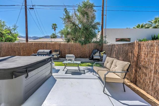 52905 Avenida Martinez, La Quinta, CA 92253