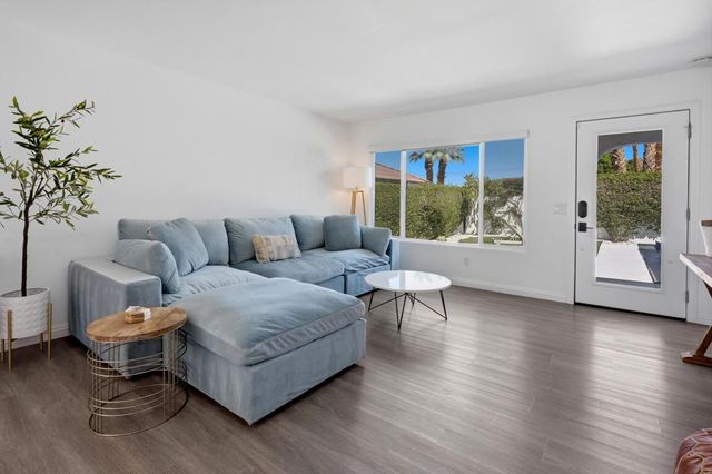 52905 Avenida Martinez, La Quinta, CA 92253