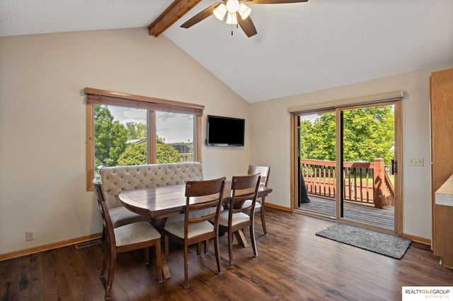12668 Crown Point Avenue, Omaha, NE 68164