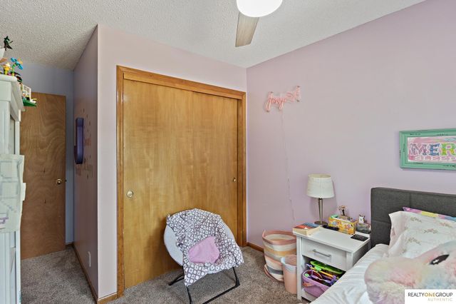 12668 Crown Point Avenue, Omaha, NE 68164
