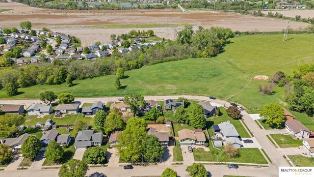 12668 Crown Point Avenue, Omaha, NE 68164