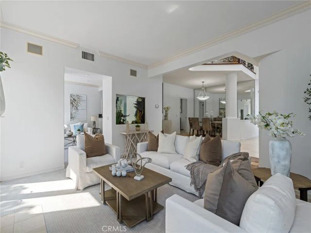 6264 Napoli Court, Long Beach, CA 90803